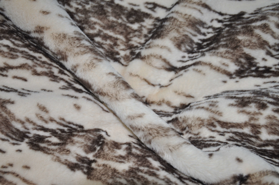 De Stoffen100% Polyester 150cm CW van het Fauxkonijn of Regelbaar
