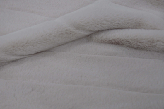 De Stoffen100% Polyester 150cm CW van het Fauxkonijn of Regelbaar