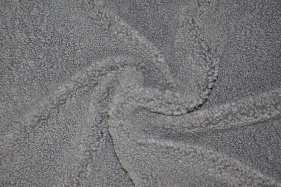 De grijze Polyester van fauxsherpa 100% of met Wol 150cm CW of Regelbare Afwijking breide Gerecycleerde Stof