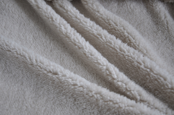 Zachte en Gevoelige, Onovertroffen Warmte Shu Fleece 150cm Polyester van de Wattenstof