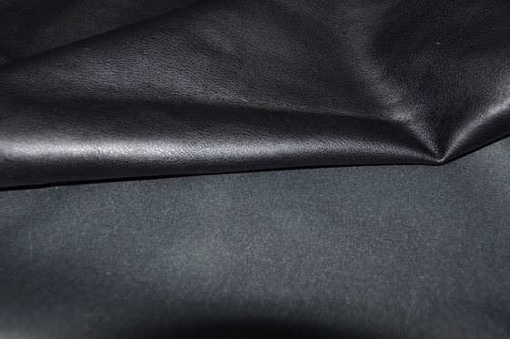 100% met een laag bedekte Faux Pu 137cm Dik Pu-Leer Shell Fabric