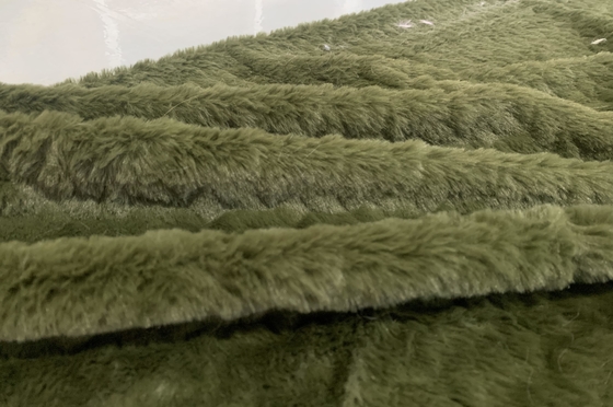 Premium Fake Rabbit Fur Realistische look &amp; feel Duurzaam &amp; veelzijdig