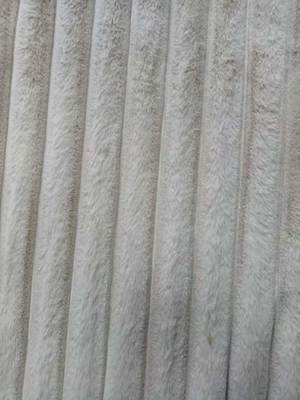 Imitatie konijnenvel 100% polyester 150 cm CW of verstelbaar